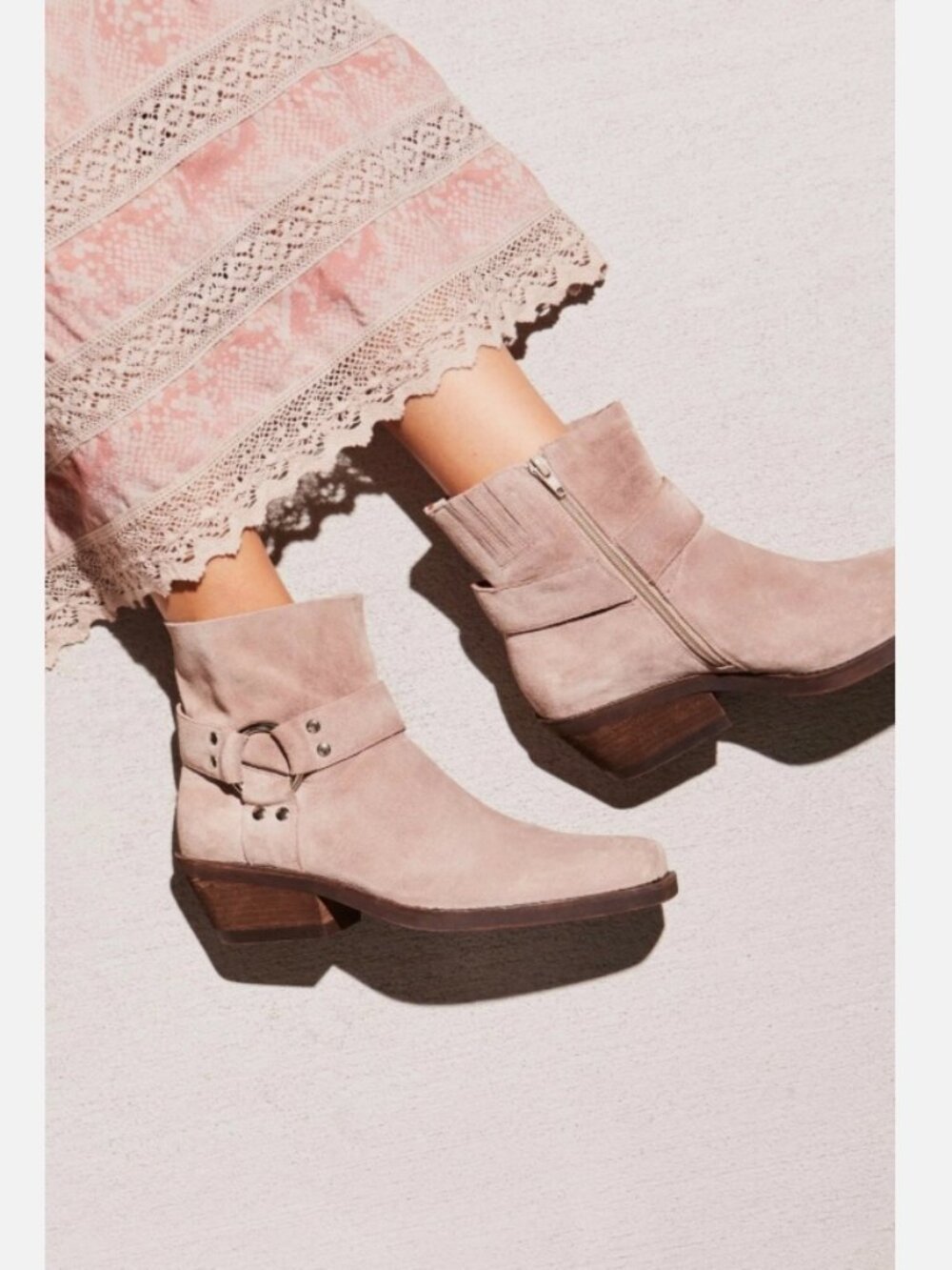 NEW Free People Fairfax Western Boot Size 7.5 MSRP: $178 Distressed Suede taupe